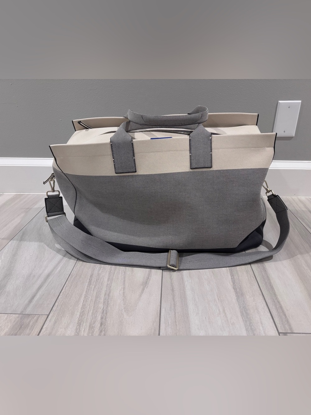 Rothy’s Weekender Tote excellent condition